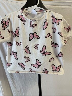 Zara White Short-Sleeve Tee with Pink Butterfly Print